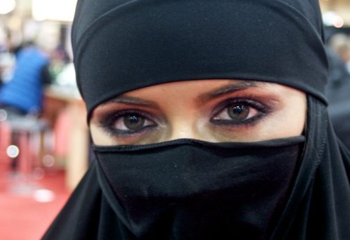 Үйленгеніне бір апта өтпей жатып ажырасып кетті. Неге?