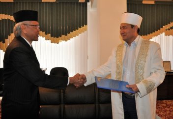 АЙМАҚТЫҚ ХАЛАЛ ХАБ: ДІНИ БАСҚАРМА МЕН HALAL QUALITY CENTRE АРАСЫНДА МЕМОРАНДУМ ЖАСАЛДЫ (ФОТО)