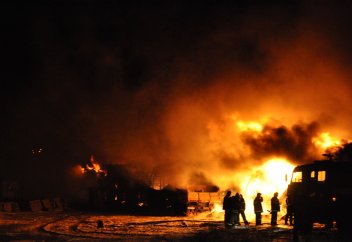 Қалмақтар астанасындағы жалғыз мешіт отқа оранды