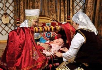 С начала года более 10 тыс. казахов приняли гражданство Казахстана