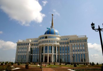 Елбасы Ораза айт мерекесімен құттықтады