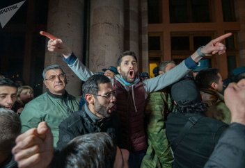 Война в Нагорном Карабахе окончена: Армения капитулировала