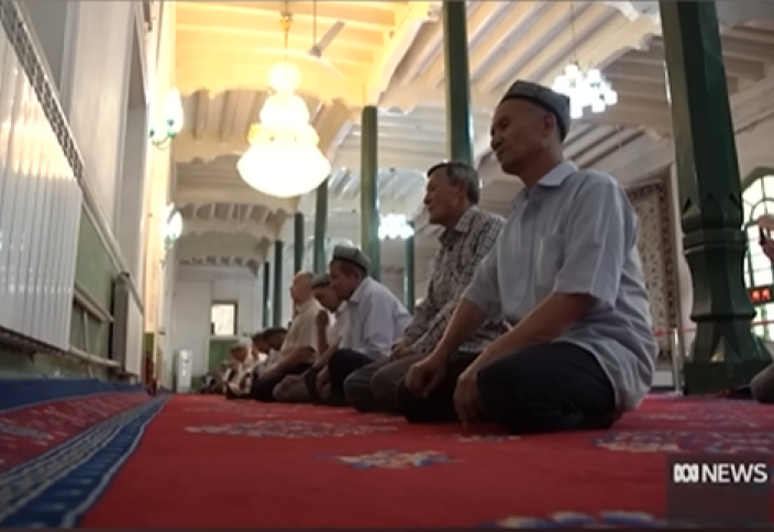 У турка от этого на глаза навернулись слёзы унижения