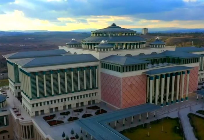 Ислам әлеміндегі ең үлкен кітапхана ашылды (видео)
