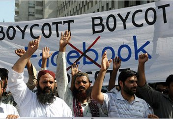 Қылмыскерді Facebook и Twitter арқылы іздеуге кірісті