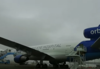 Әлемдегі жалғыз ұшатын емхана (видео)