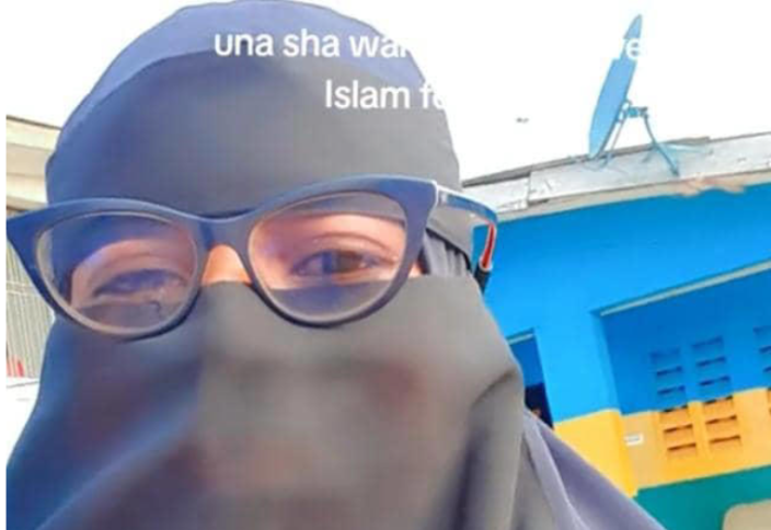 Нарастает путаница из-за присутствия полиции в спорной типографии с хиджабом в Лагосе