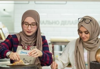 Еңбек нарығында мұсылман әйелдер жиі кемсітушілікке ұшырайды