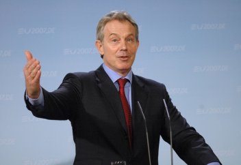 Тони Блэр: Нехватка электричества сдерживает прогресс