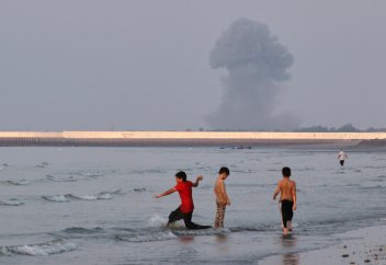 Япония стремится создать морские пути в Юго-Восточной Азии, чтобы избежать проблемных вод в регионе