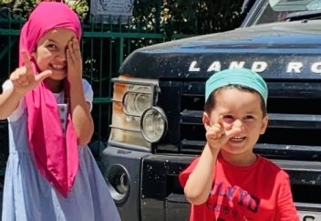 Ең үлкен мектеп - аналар