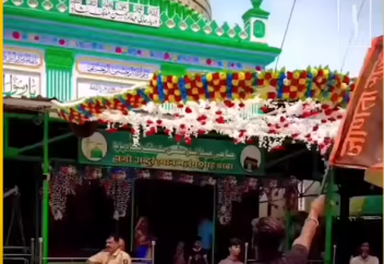 Провалились сквозь землю: кара за глумление над мусульманами?