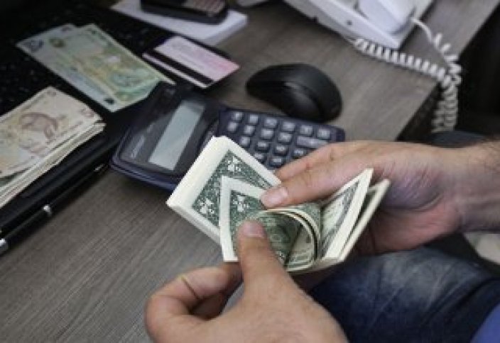 Иран доллармен есеп айырысуды тоқтатты