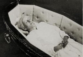 Бір мүрденің тарихы (фото)