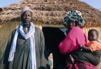 Страны, где дети получают фамилию матери