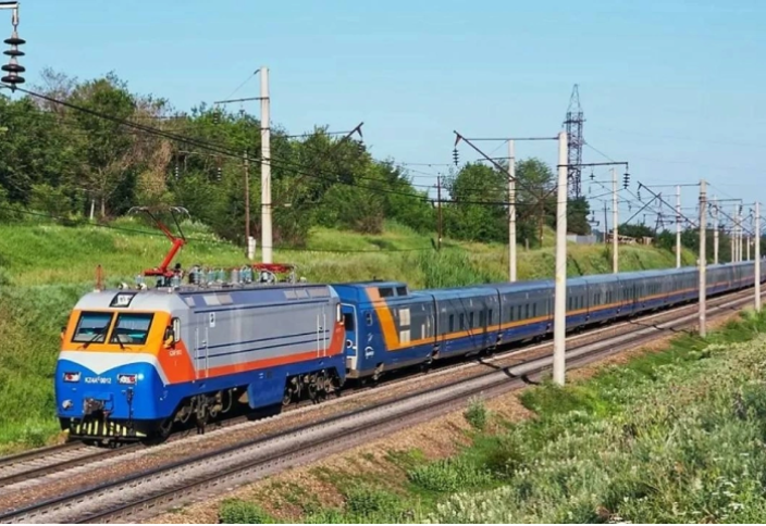 Астанадан Талдықорғанға жаңа пойыз қатынайды