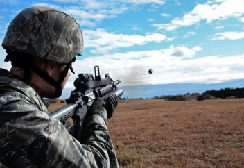 Армия США запатентовала дрон, который можно запустить из подствольного гранатомета