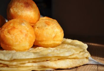 Жұма күні жеті нан пісіріп, Құранның аудио оқылуын бағыштаса бола ма?