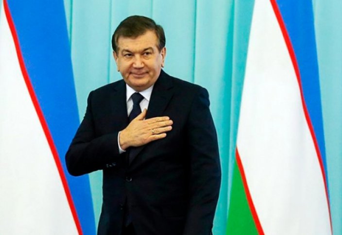 Президент Узбекистана лично займется духовностью жителей республики