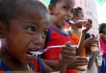 Әлемде әрбір оныншы адам аштықтың азабын тартып, әрбір сегізінші адам семіздіктен зардап шегеді