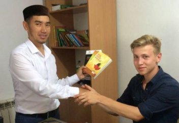 ҚАСИЕТТІ АЙДА ИСЛАМҒА БЕТ БҰРДЫ