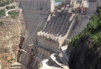 Огромная плотина приведет к природной катастрофе