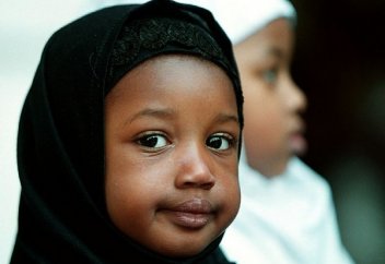 Мұсылмандар саны екі есе жылдам қарқынмен өсіп келеді