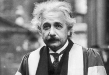 10 известных цитат Альберта Эйнштейна