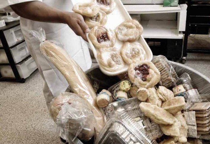 Әр испандық жанұя жылына €500 тұратын тамақты қоқысқа төгеді