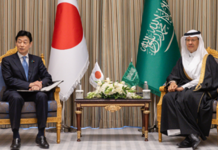 Саудия мен Жапония өзара инвестициялық келісімдерге қол қойды