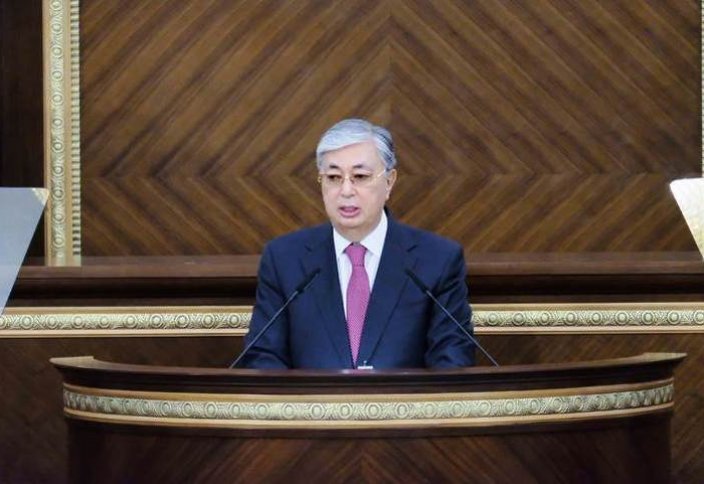 Токаев подписал Указ «О введении чрезвычайного положения в Республике Казахстан»