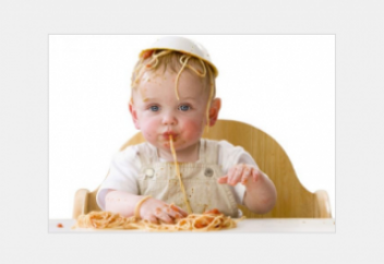 Как приучить ребёнка кушать самостоятельно?