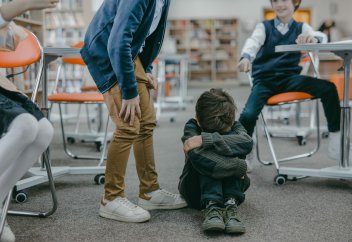 Балаларының бір "қылығы" үшін ата-анасына айыппұл салу жазасын енгізуді ұсынды