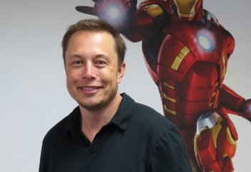 Жасырын қатер: Илон Маск жасанды интеллектінің адамзатқа қарсы қауіпті ойынды қашан бастайтынын жеткізді