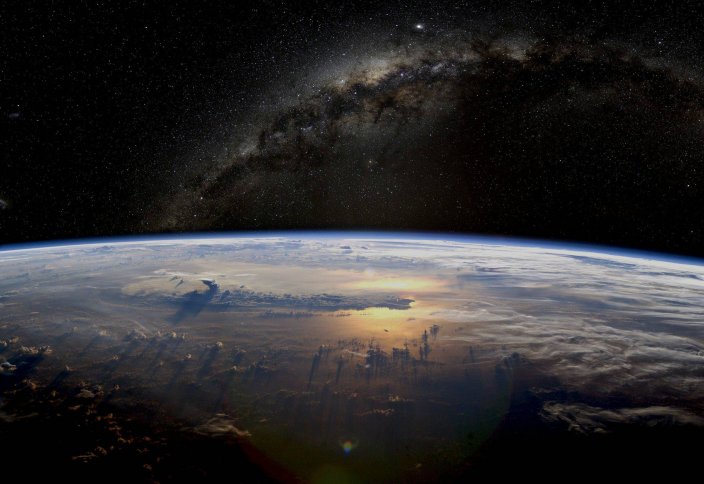 Разрушение спутника на орбите сняли на видео