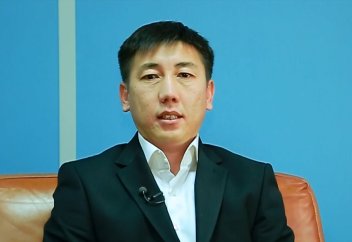 Ер кісіге алқа тағуға бола ма?