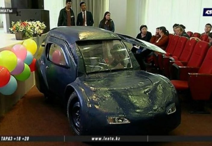 Алматылық студенттер электромобиль құрастырып шығарды