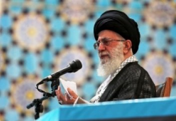 Аятолла Еуропа мен АҚШ жастарына ашық хат жолдады