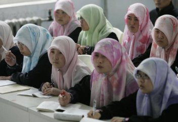 Каникул кезінде дінді үйренуге қатаң тыйым салынады