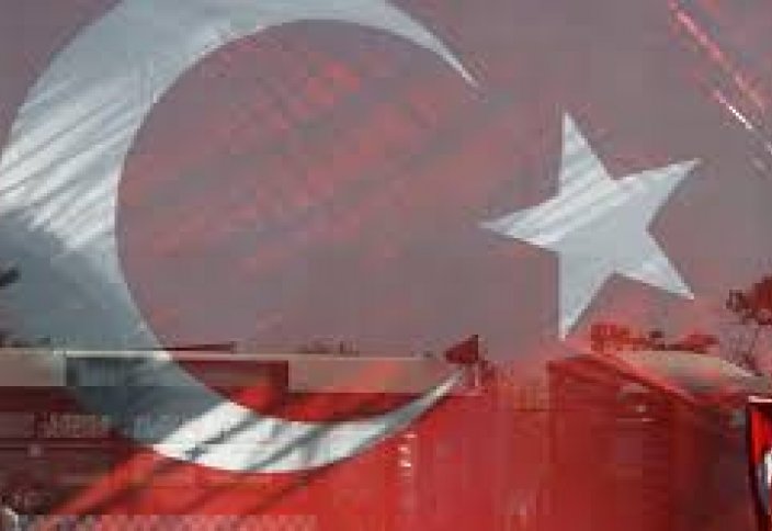 Самой высокой женщиной мира стала жительница Турции (фото+видео)