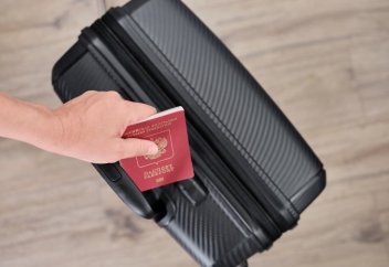 Путин утвердил новые положения о приеме в российское гражданство