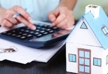 Казахстанцы заплатили за услуги риелторов 390 миллиардов тенге за полгода (инфографика)