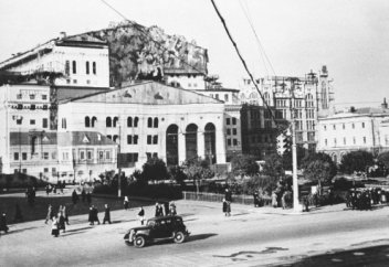 Соғыс кезінде немістерді шатастырған 3D суреттер НЕМЕСЕ Ұлы Отан соғысы кезінде Москваны қалай жасырған