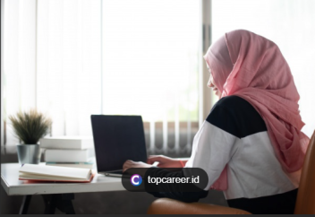 Топ-30 стран, где женщины работают больше всего