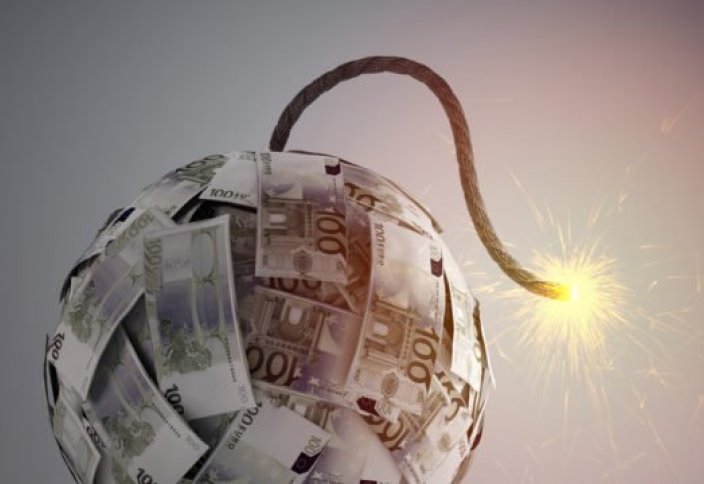 Китайская долговая бомба готова взорваться