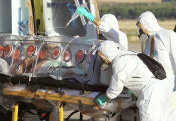 Лихорадка Эбола не остановлена