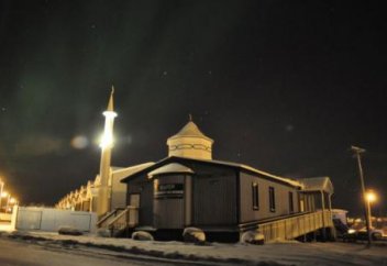 Вторая мечеть открыта на Северном Полюсе