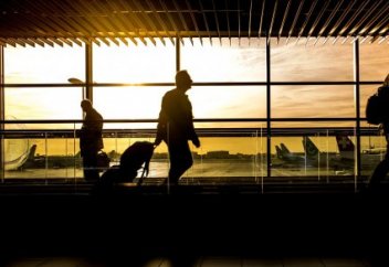 Сколько казахстанцев покинуло страну в 2018 году