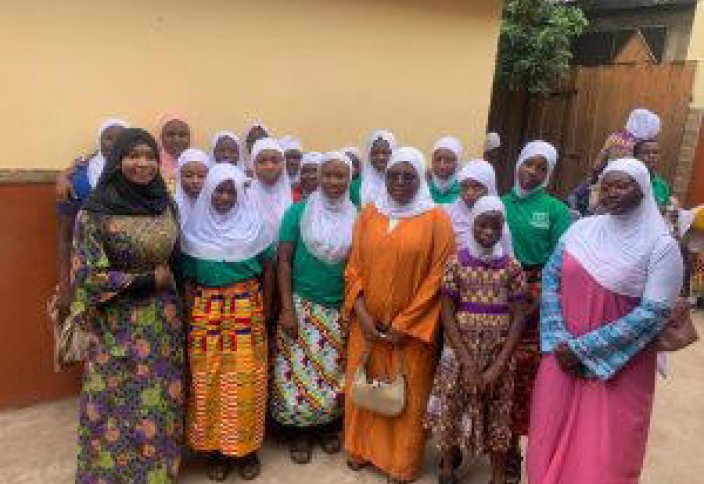 Мусульманская наставническая сеть обучает студентов Нима здравоохранению и образованию