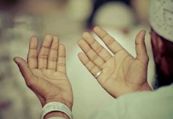 Можно ли совершать дуа, чтобы влюбить в себя кого-то?